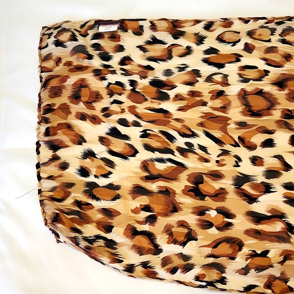 Echo Cheetah Print Silk Rectangular Scarf 10 x 60" - Picture 7 of 7